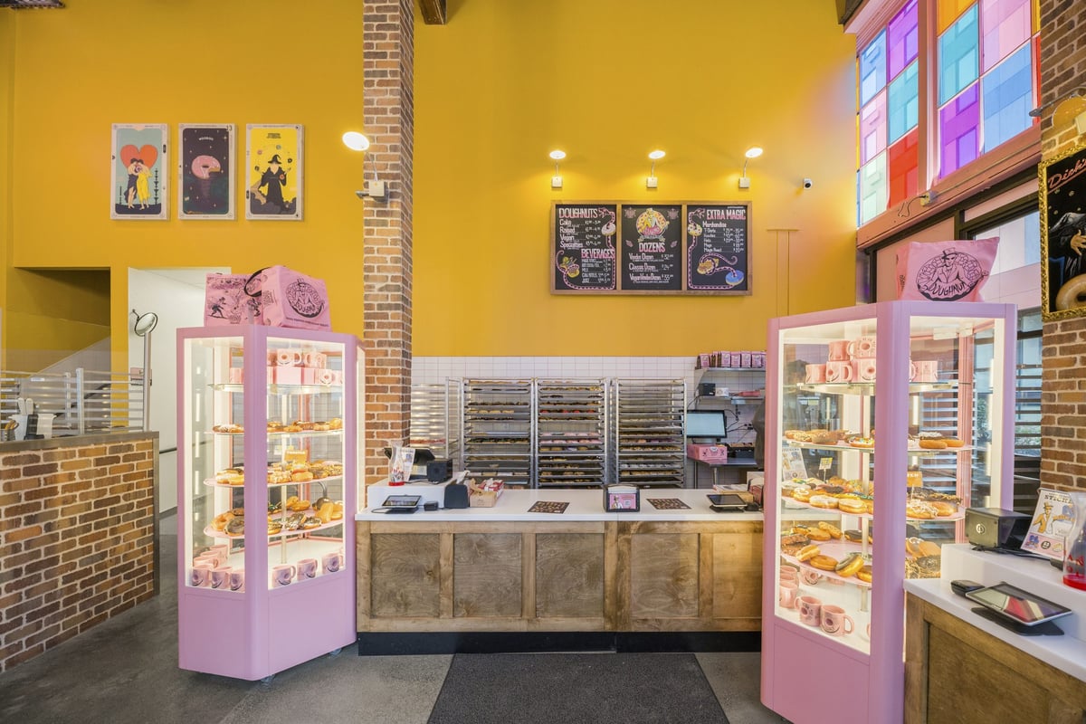 01.14.25_VooDoo-Doughnuts_2864-scaled