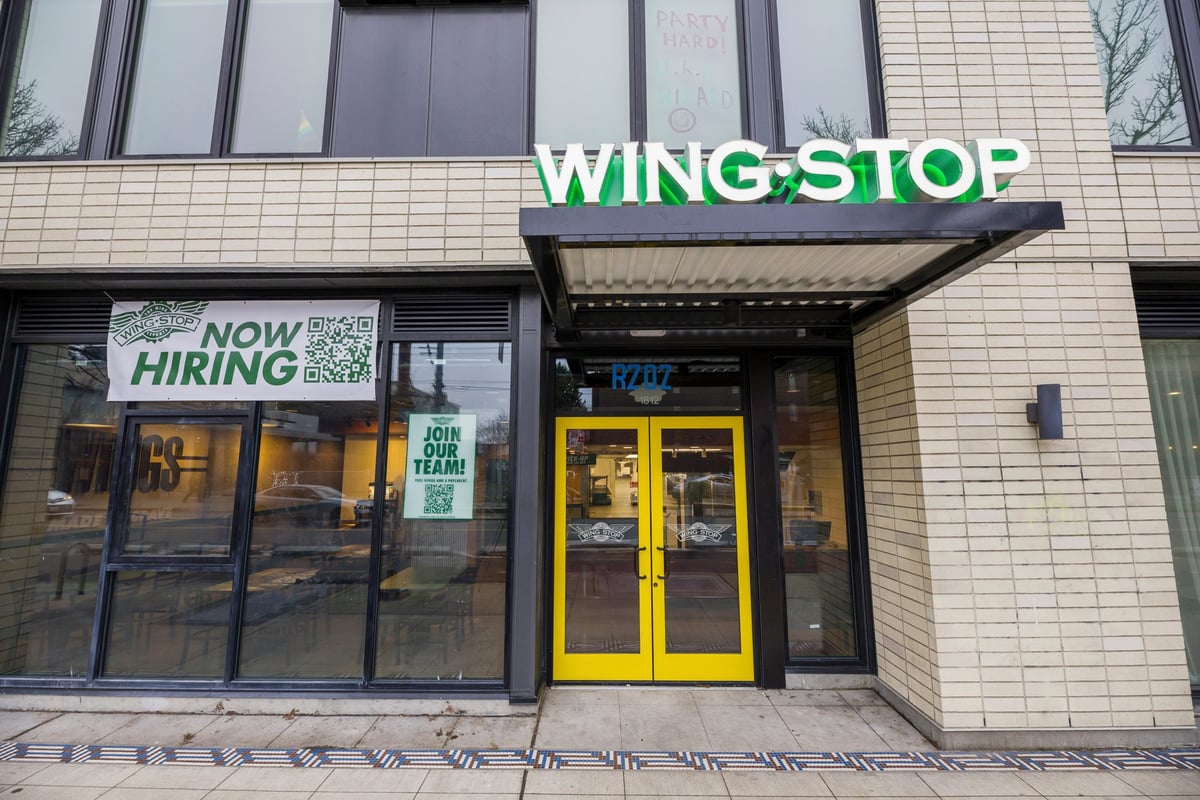 01.14_Wingstop-Seattle_2779-scaled