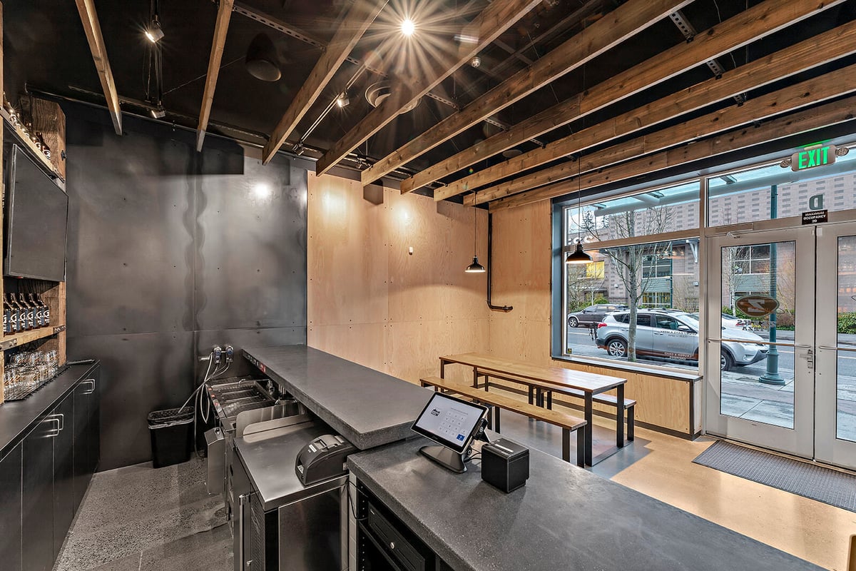 03.09.22_Zeeks Pizza Mill Creek_5086-1