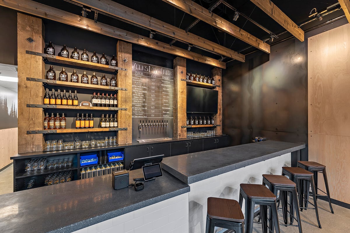 03.09.22_Zeeks Pizza Mill Creek_5110