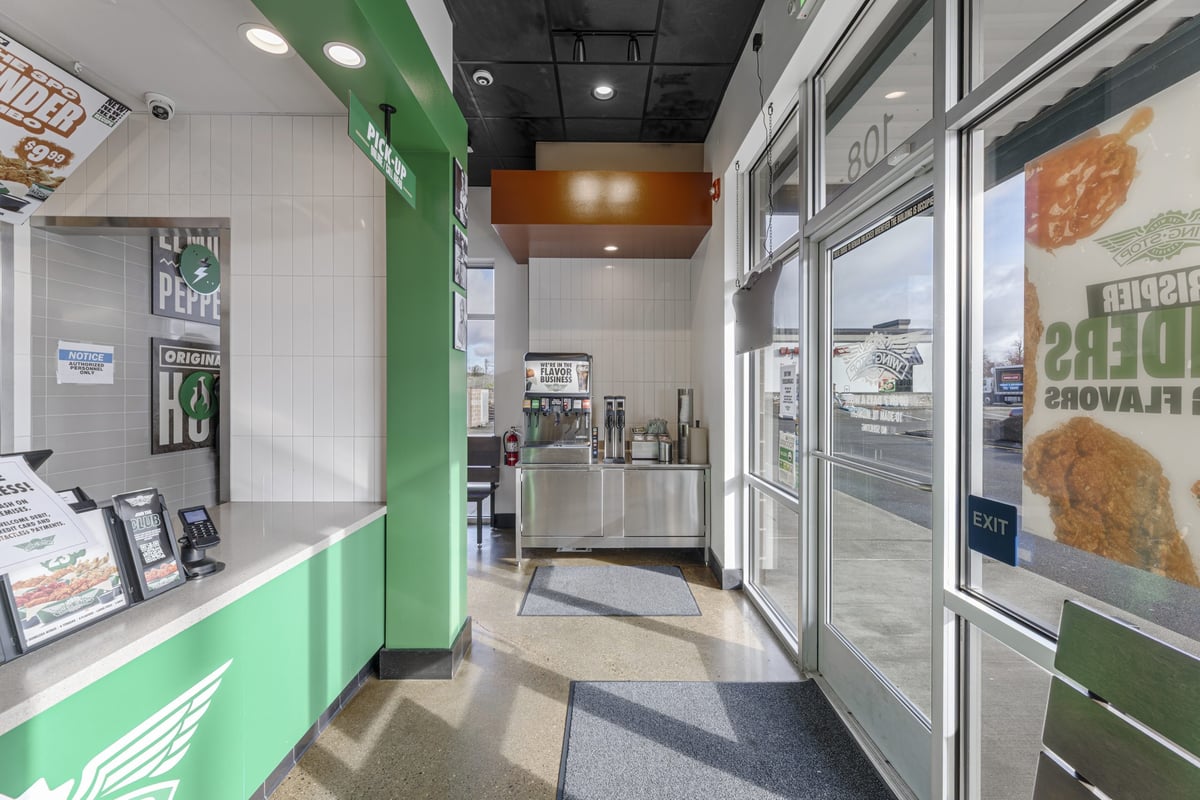 03.13.25_Wingstop-Auburn_3908-scaled