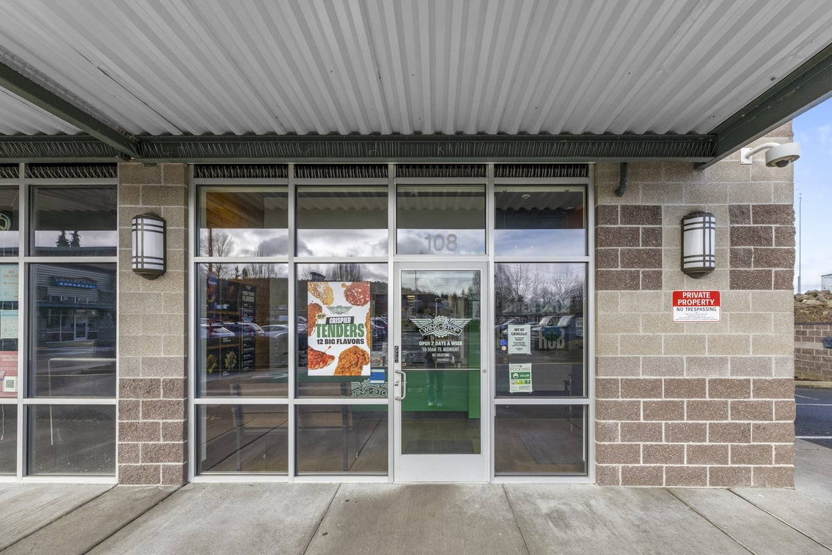 03.13.25_Wingstop-Auburn_3967-scaled