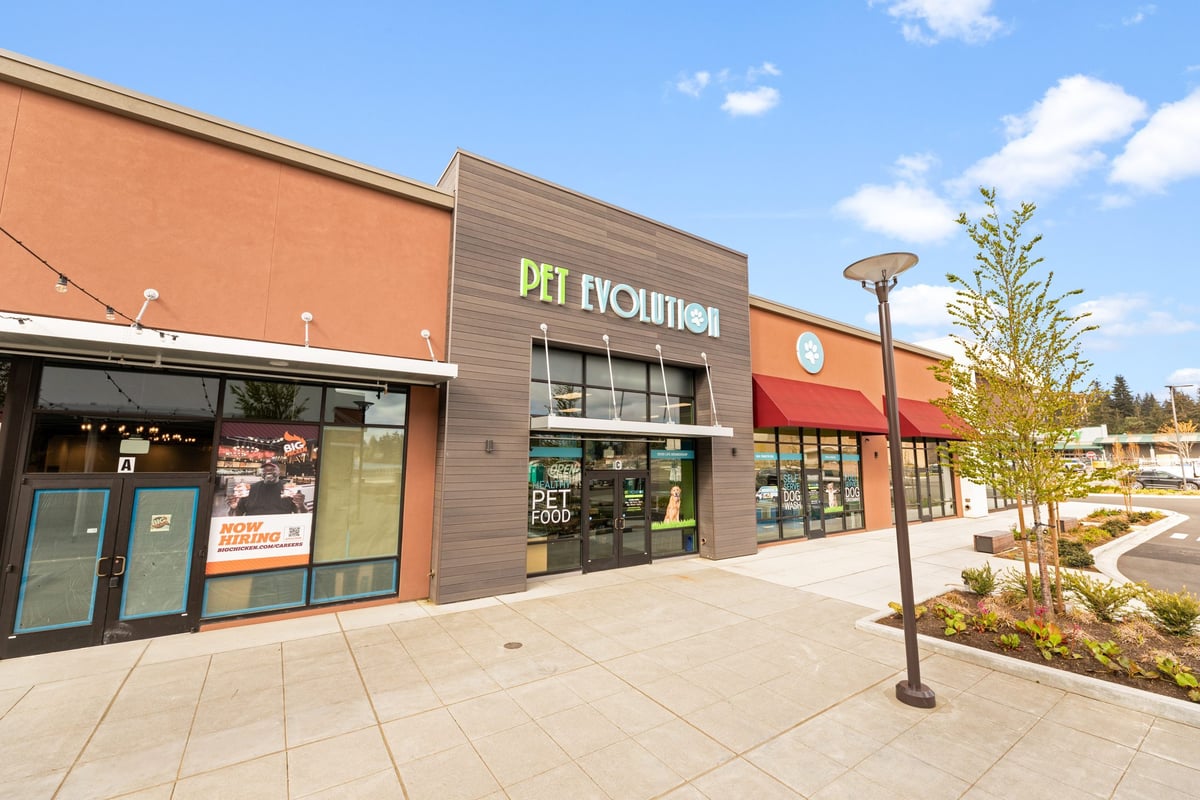 04.22.24_Pet-Evolution-Shoreline_0994-scaled