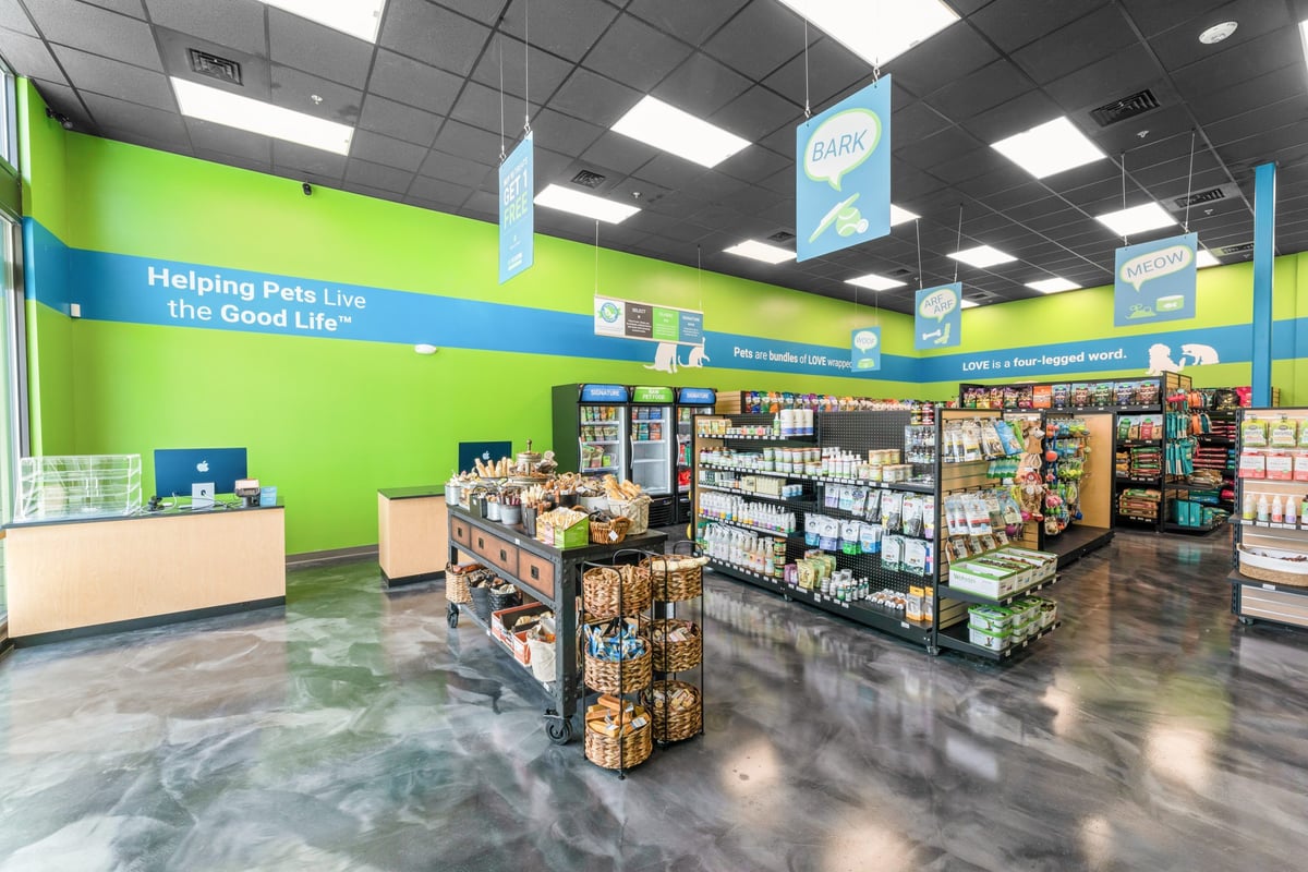 04.22.24_Pet-Evolution-Shoreline_1040-scaled