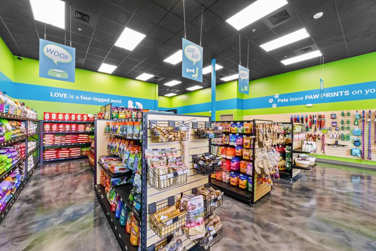 04.22.24_Pet-Evolution-Shoreline_1139-scaled