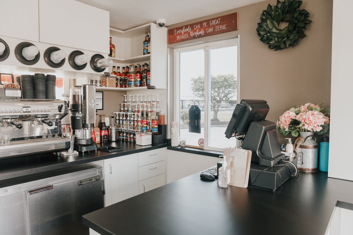 05.01_CPM_Airfield Espresso_4435