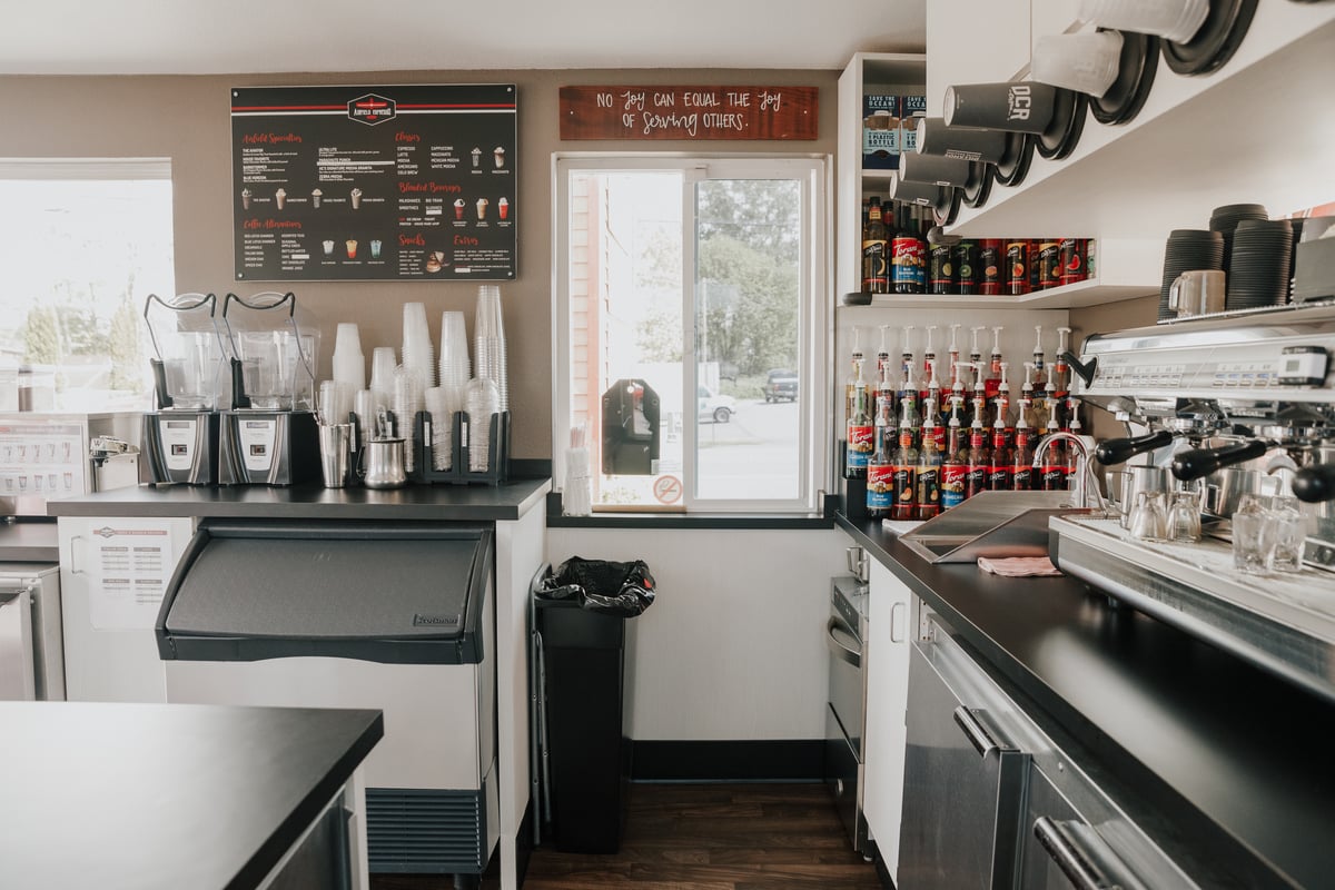 05.01_CPM_Airfield Espresso_4437