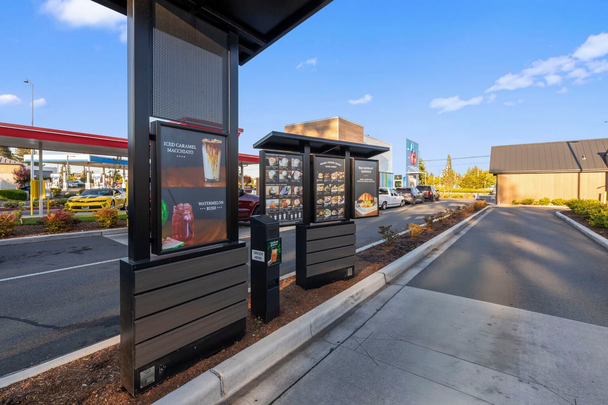 06.20.24_Woods Coffee Everett_2407-1