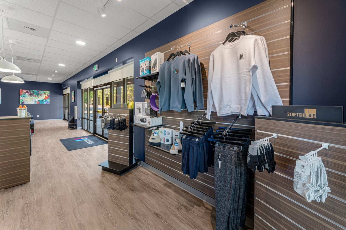 07.18_StretchLab-Bellevue_2796-scaled
