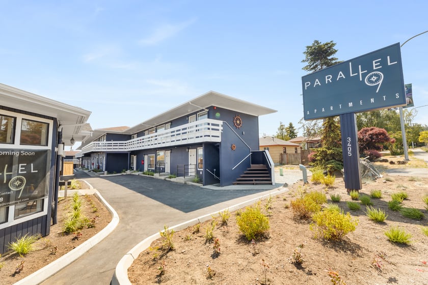 Parallel 49 Apartments - Anacortes