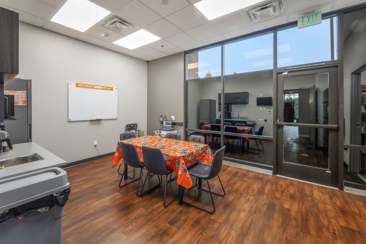 10.13.25_Wax In The City Shoreline_6904