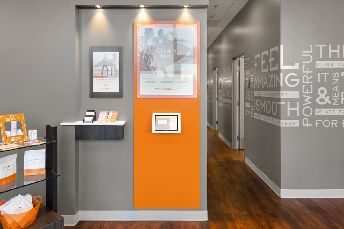 10.13.25_Wax In The City Shoreline_7027