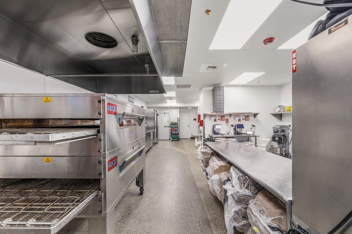 10.27.21_Westside Pizza Snohomish_0520